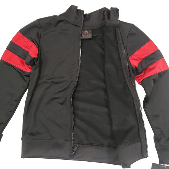 Jordan Boy's  2-Piece Jogging Set Size 6MMM (5-6 yrs) - Picture 4 of 14